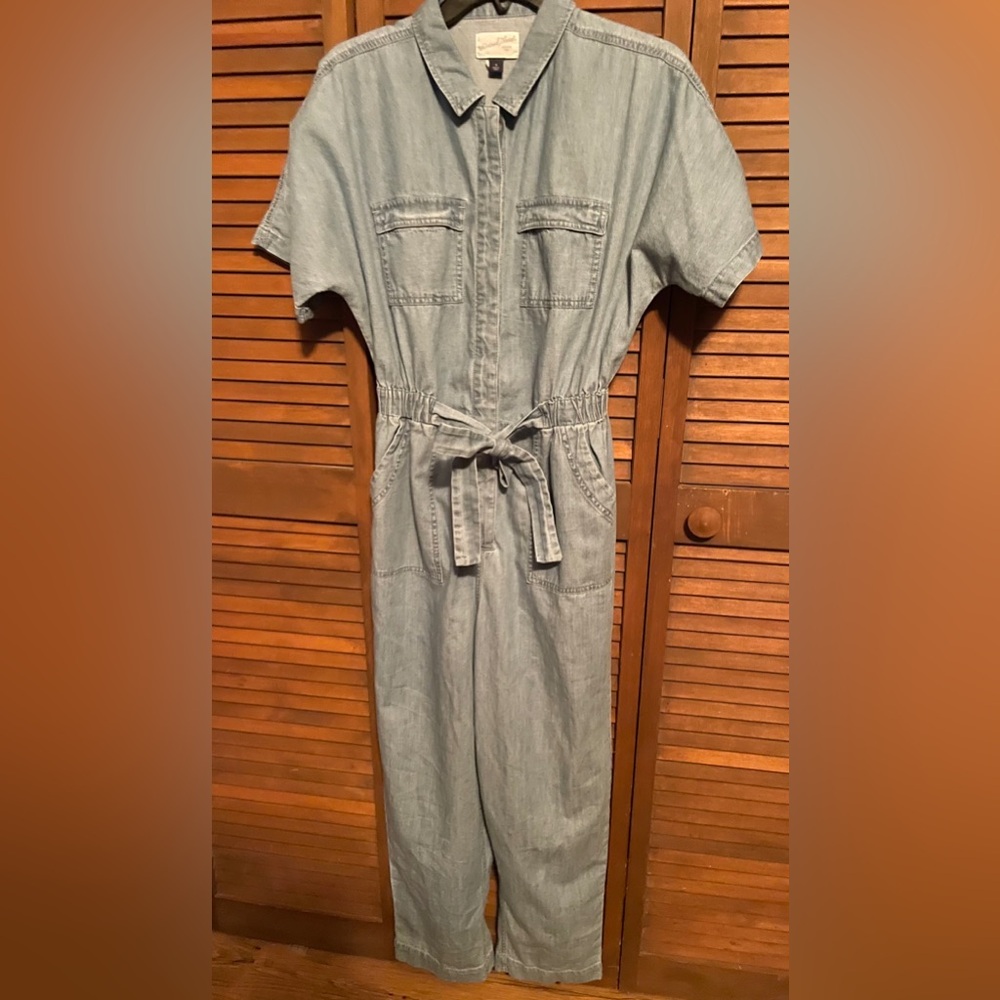 Denim Jumpsuit!